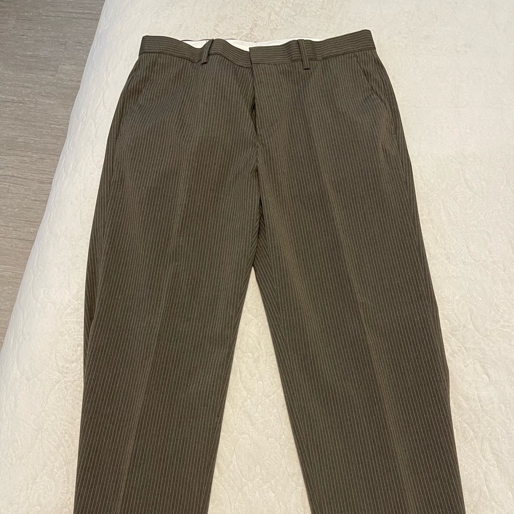 MURANO Mens dress pants.